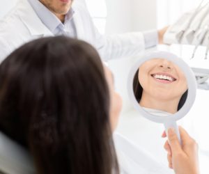 Izbjeljivanje zuba Dental Centar Grebenar